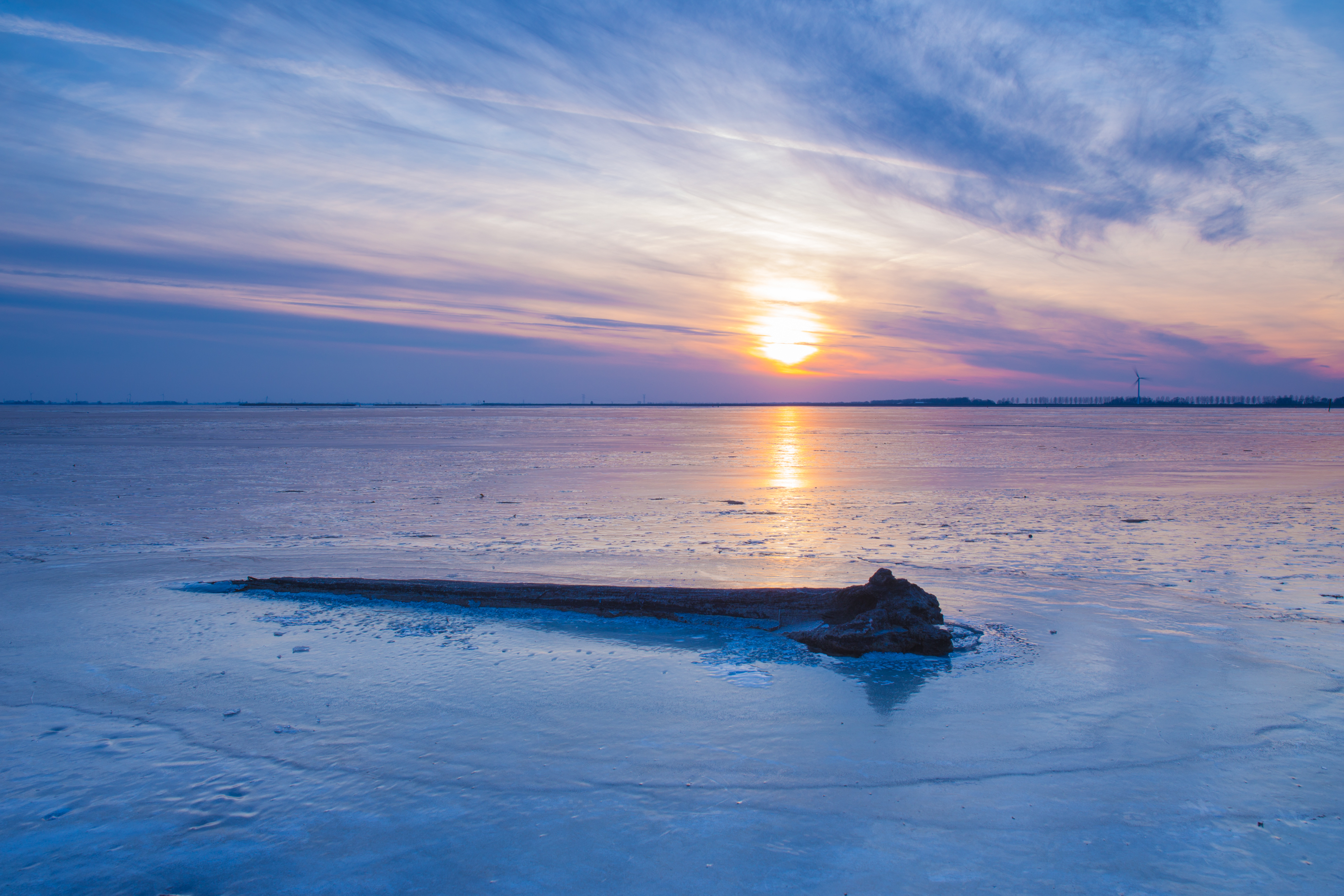 Lost in the ice